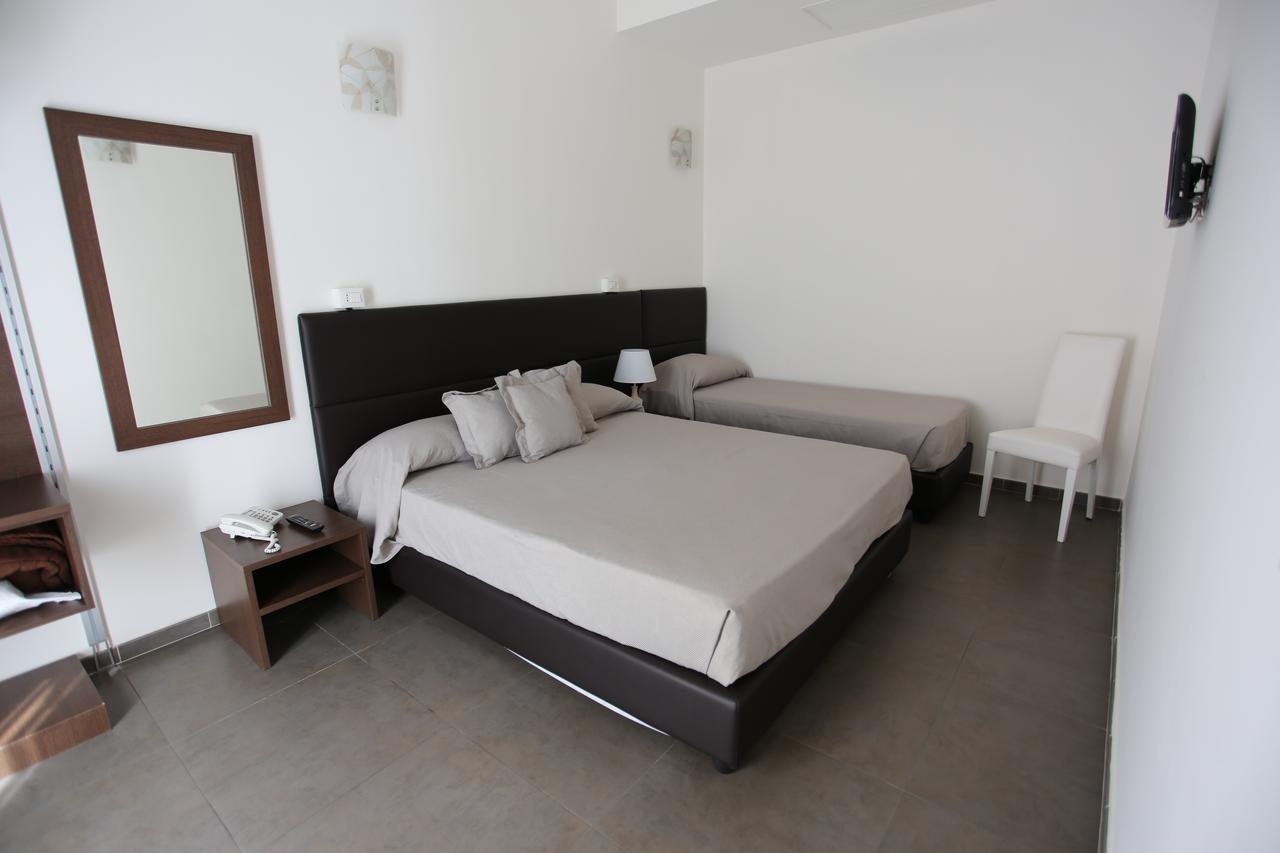 Hotel Eubea 레조디칼라브리아 외부 사진