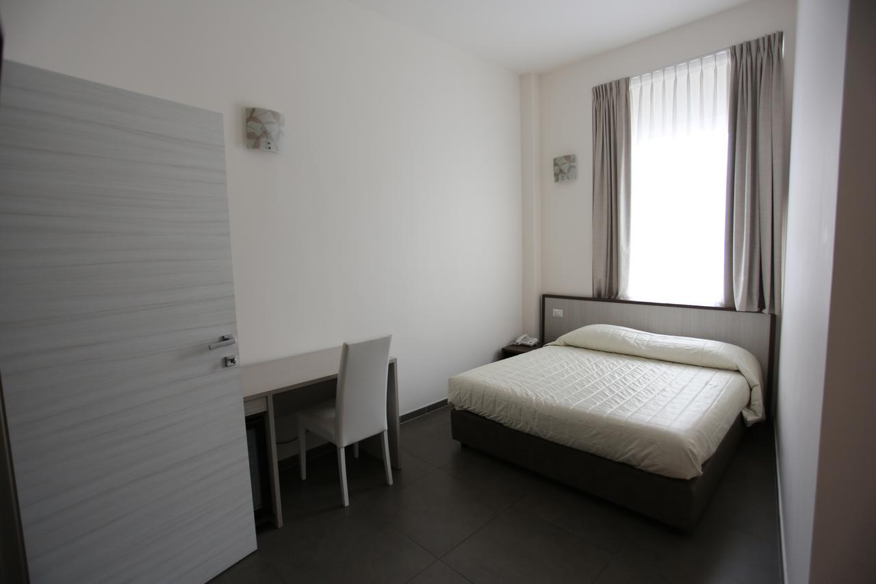 Hotel Eubea 레조디칼라브리아 외부 사진