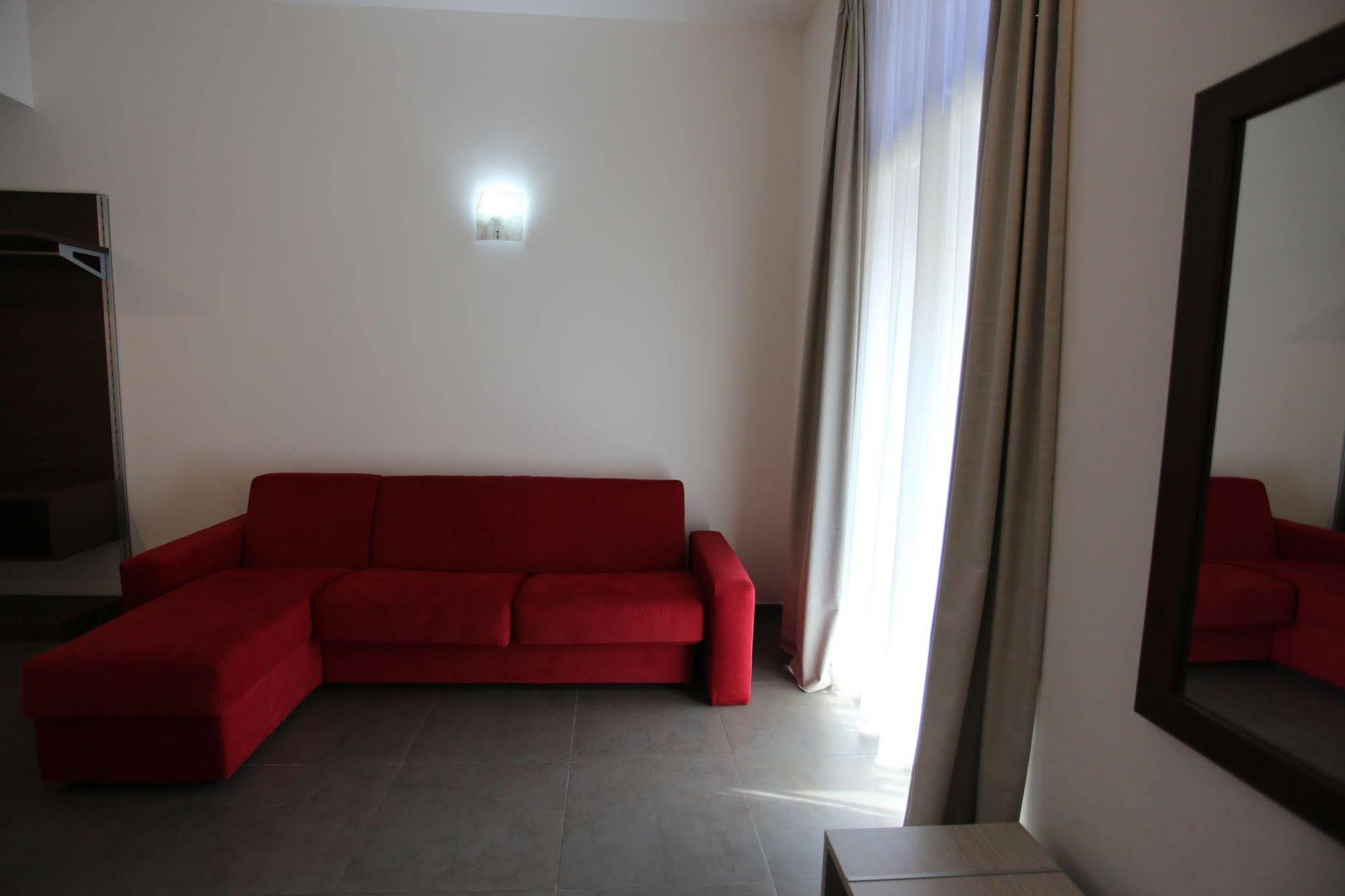 Hotel Eubea 레조디칼라브리아 외부 사진