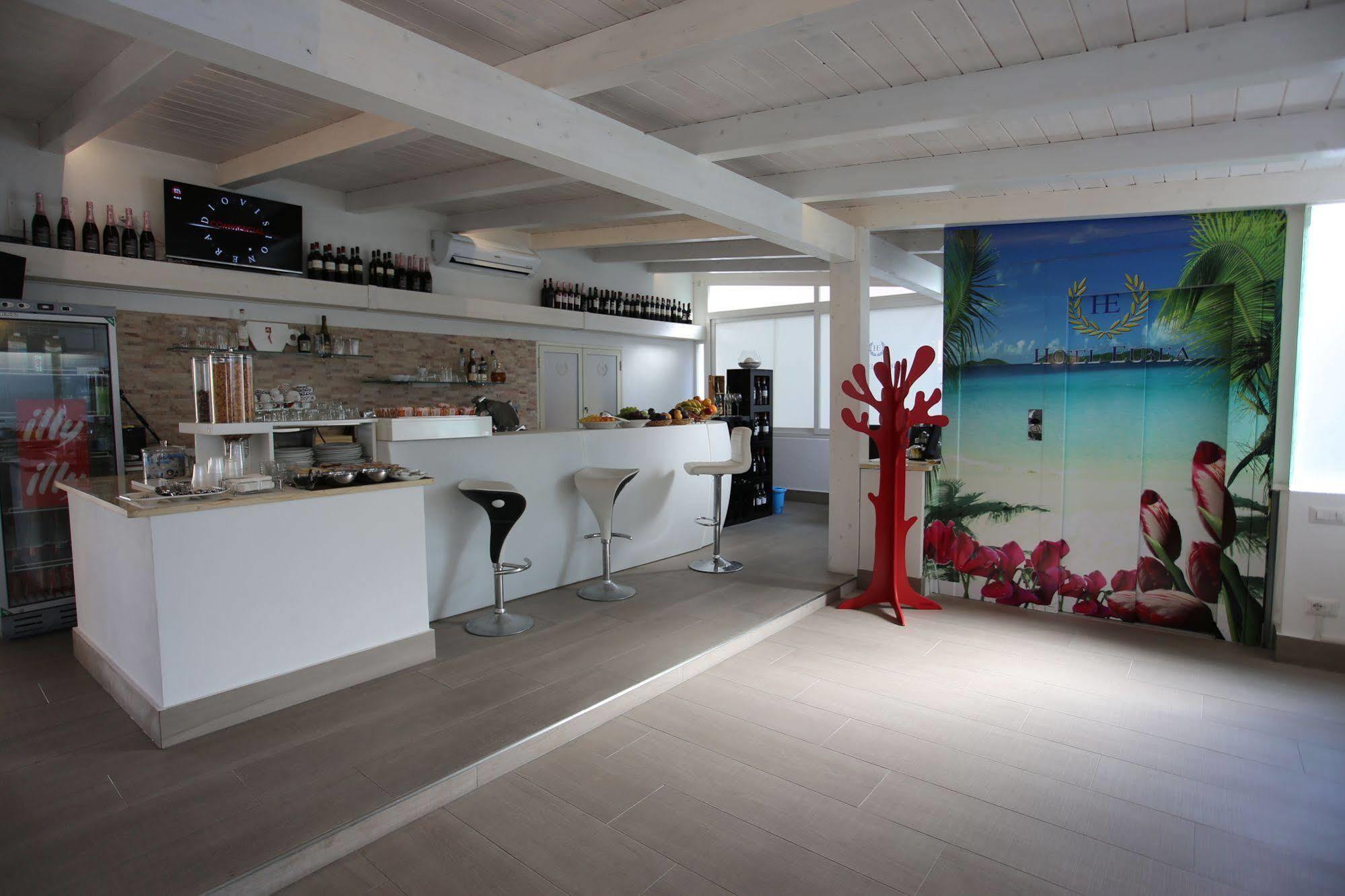 Hotel Eubea 레조디칼라브리아 외부 사진